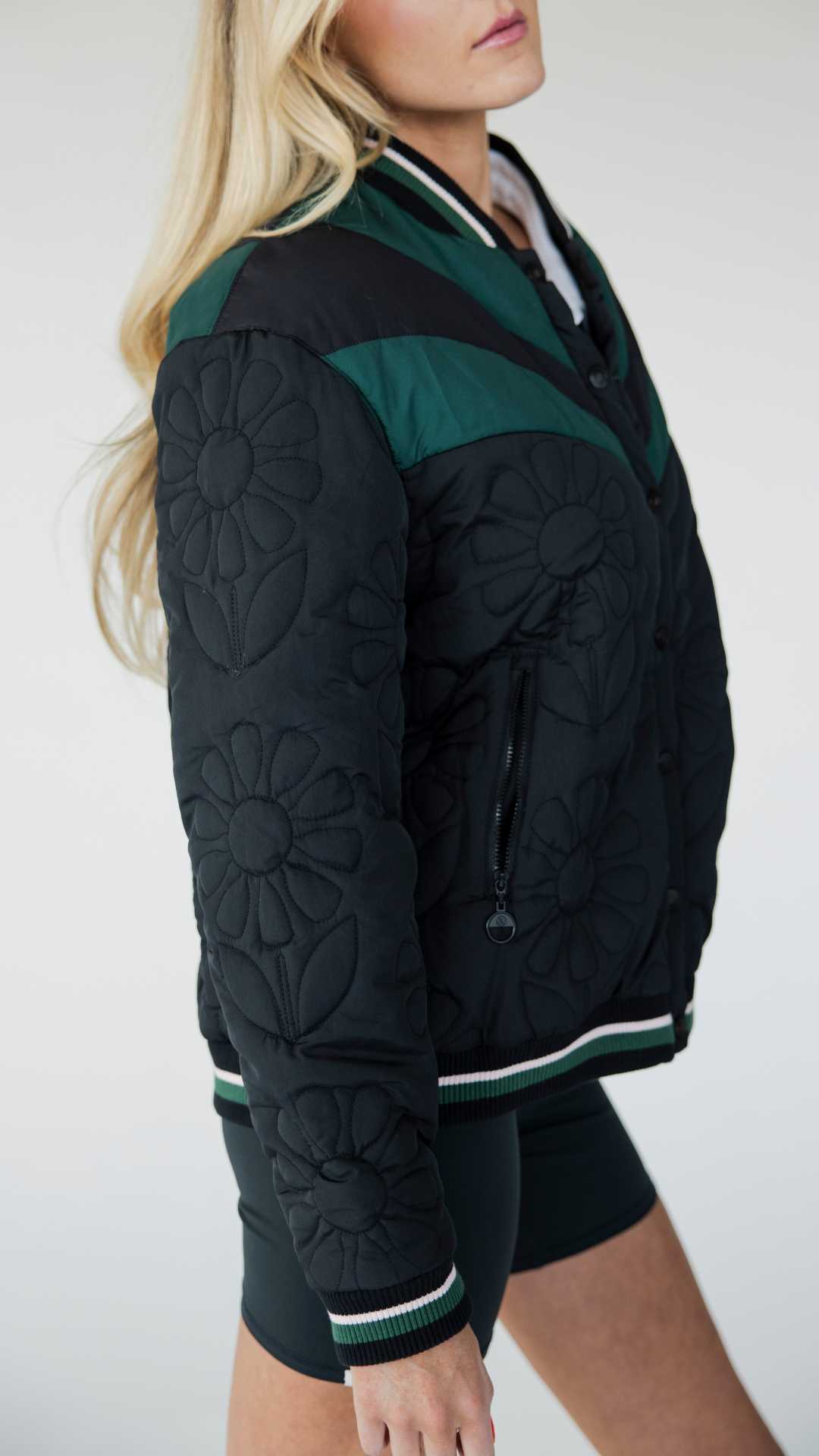 Blooming Bomber - Black