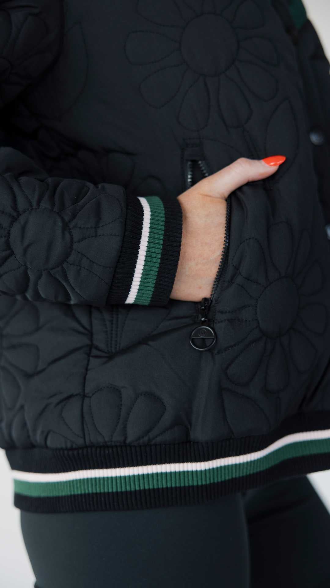 Blooming Bomber - Black