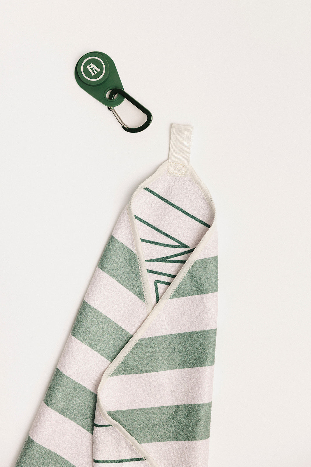 Magnet Golf Towel - Sea Stripes/Scattered