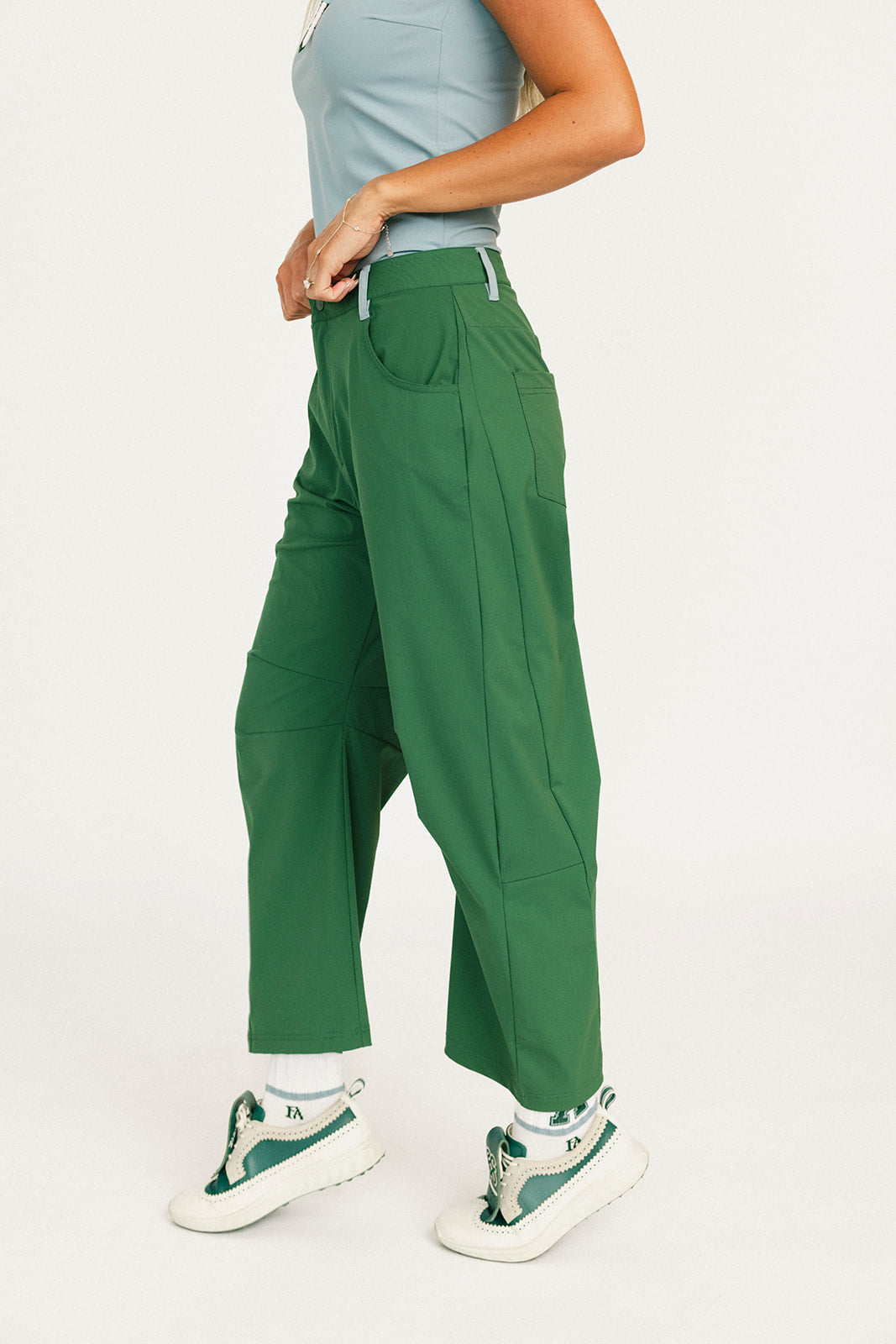 Bennett Barrel Pant - Green