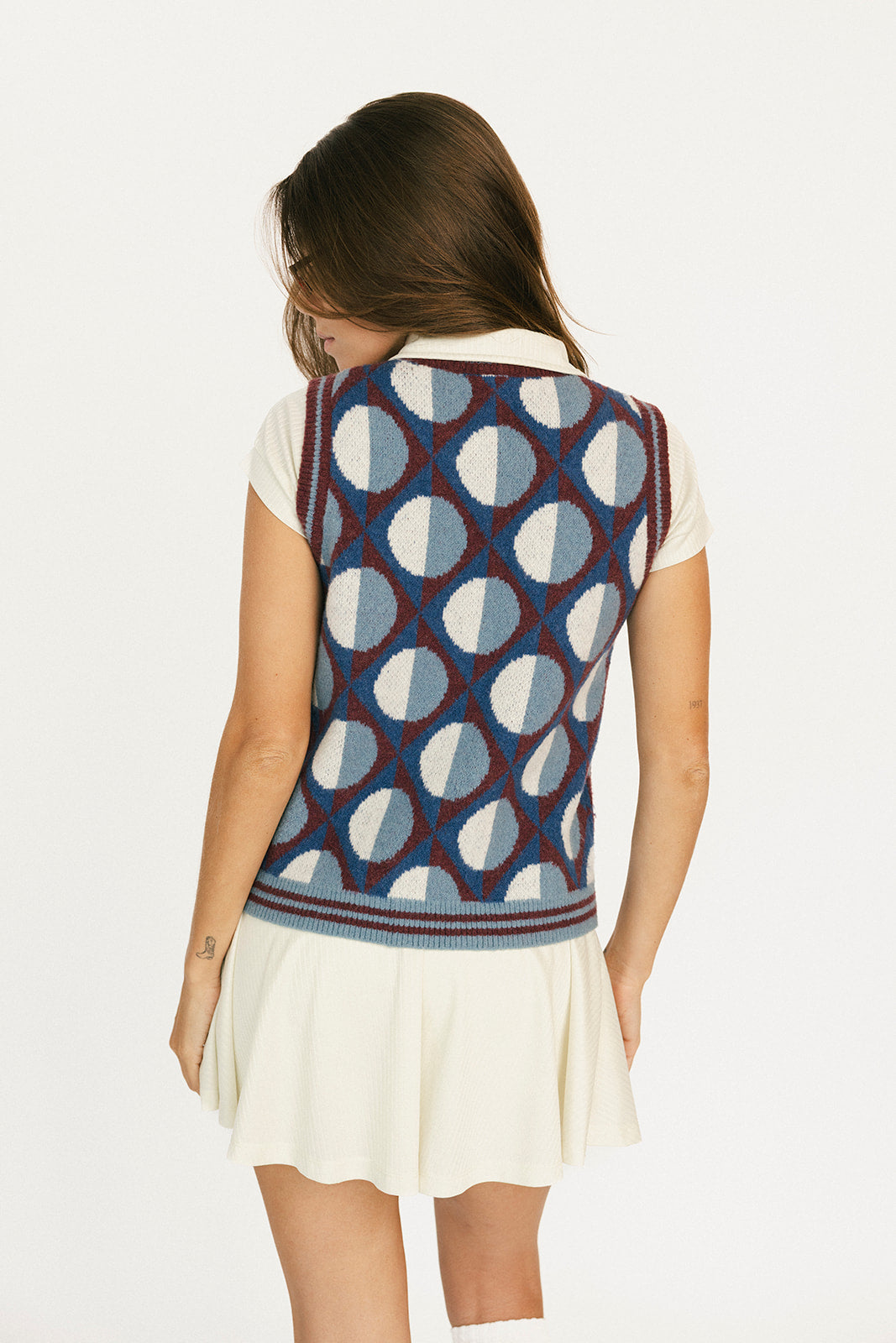 Yale Sweater Vest - Merlot