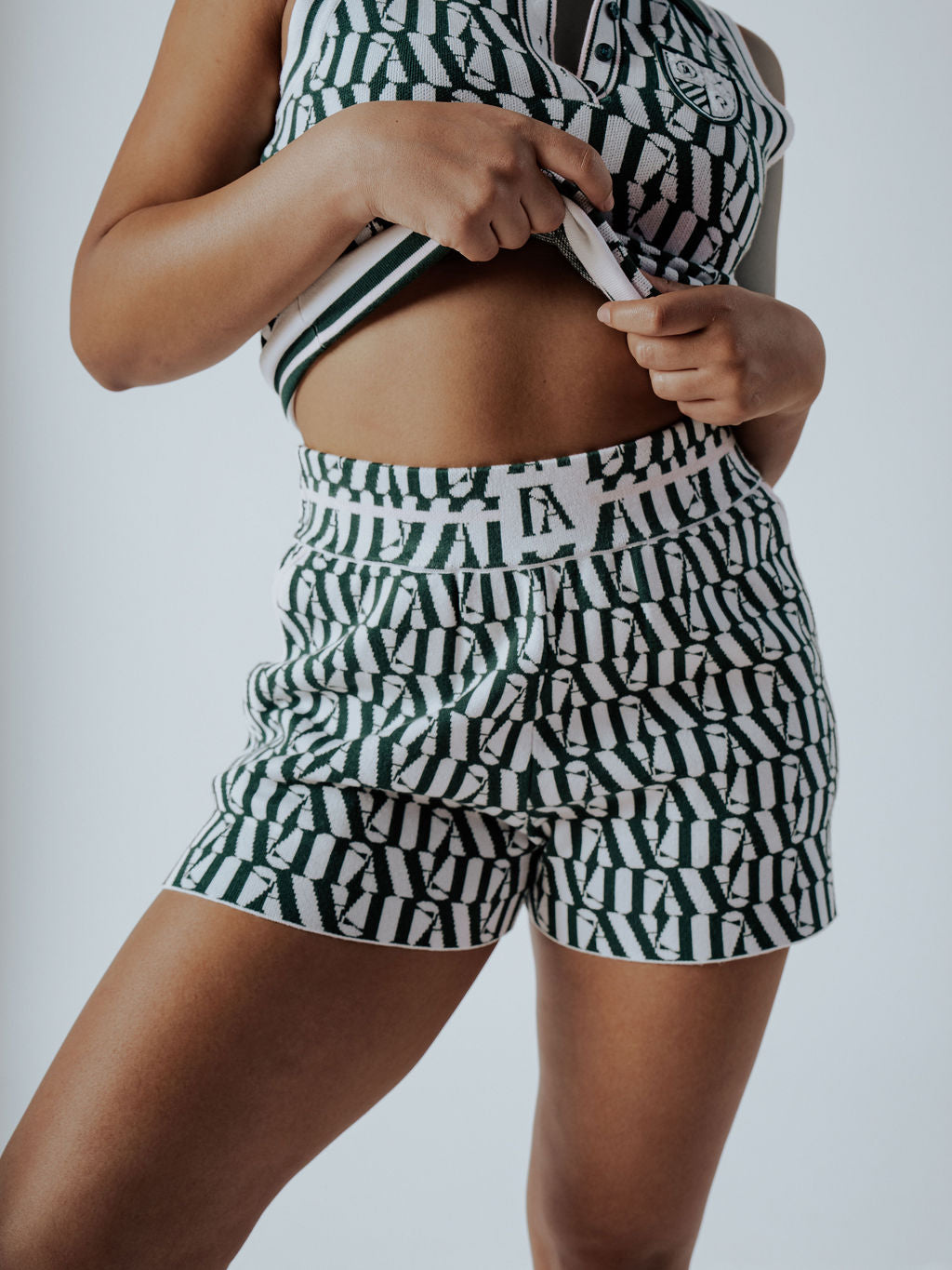 Govvy Shorts - Green