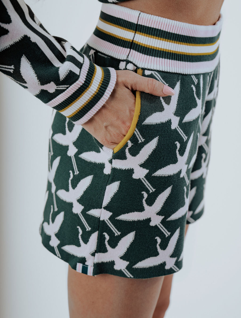 Flora Shorts - Green Flamingo